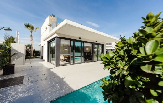 Lux House